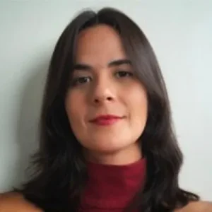 Lara Carolina C.